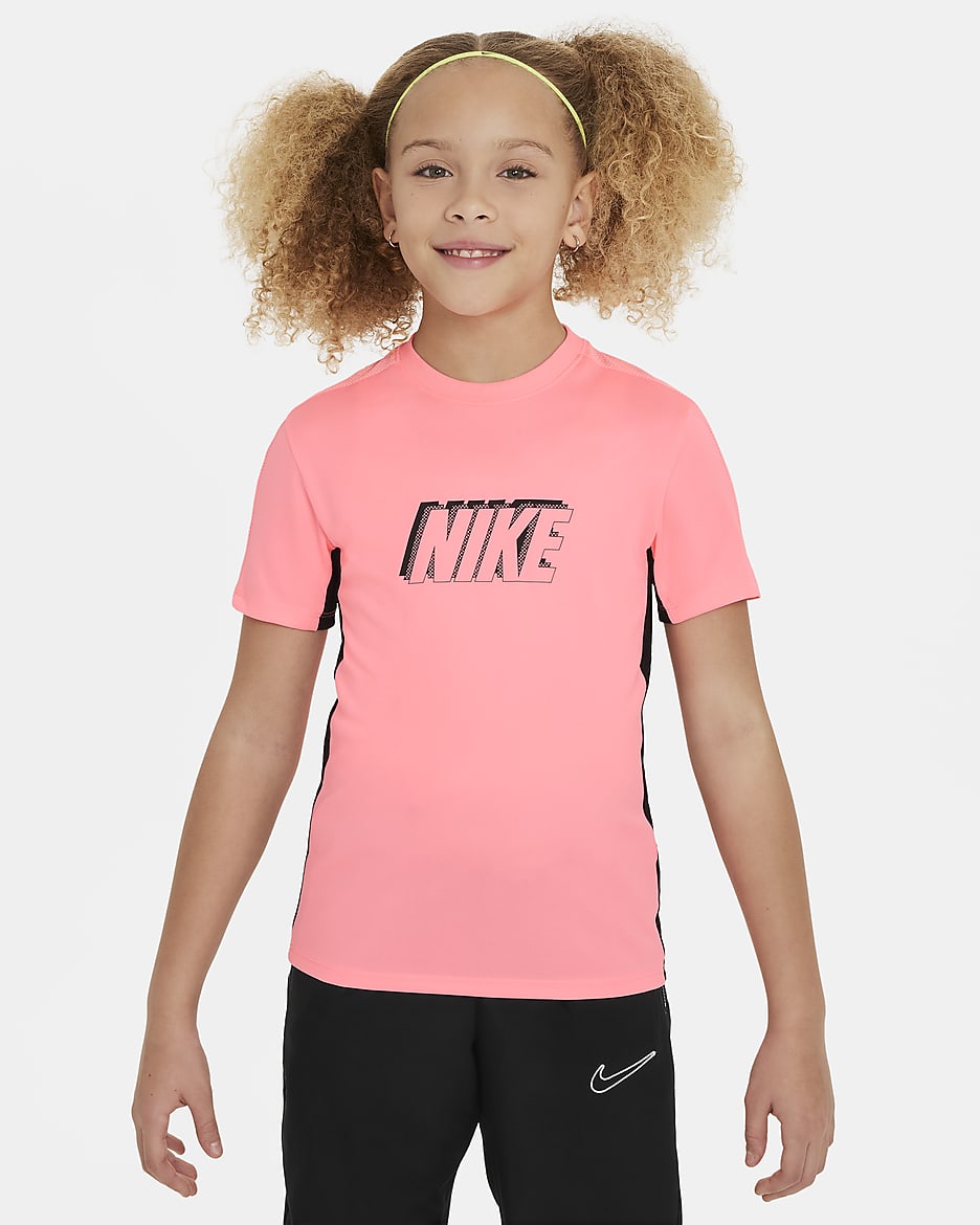 Nike Dri-FIT Academy23 Older Kids' Short-Sleeve Football Top - Sunset Pulse/Sunset Pulse/Black/Black