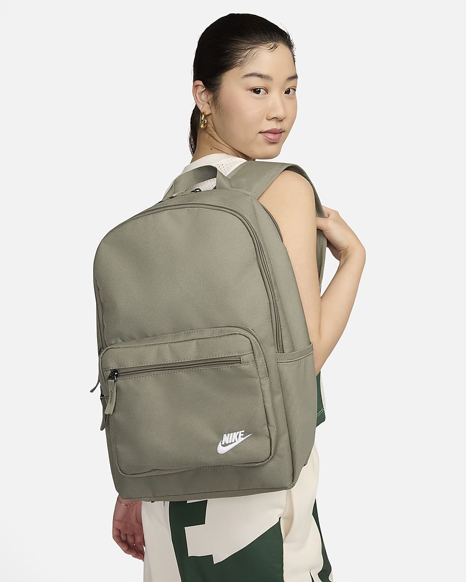 Nike Heritage Eugene Backpack (23L) - Light Army/Light Army/White