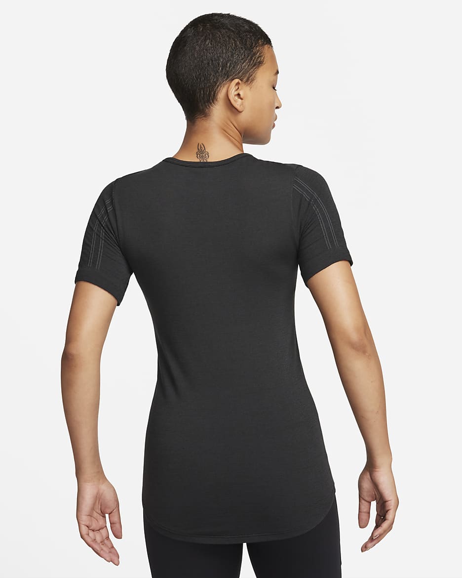 Haut de running à manches courtes Dri-FIT Nike Swift Wool pour femme - Noir