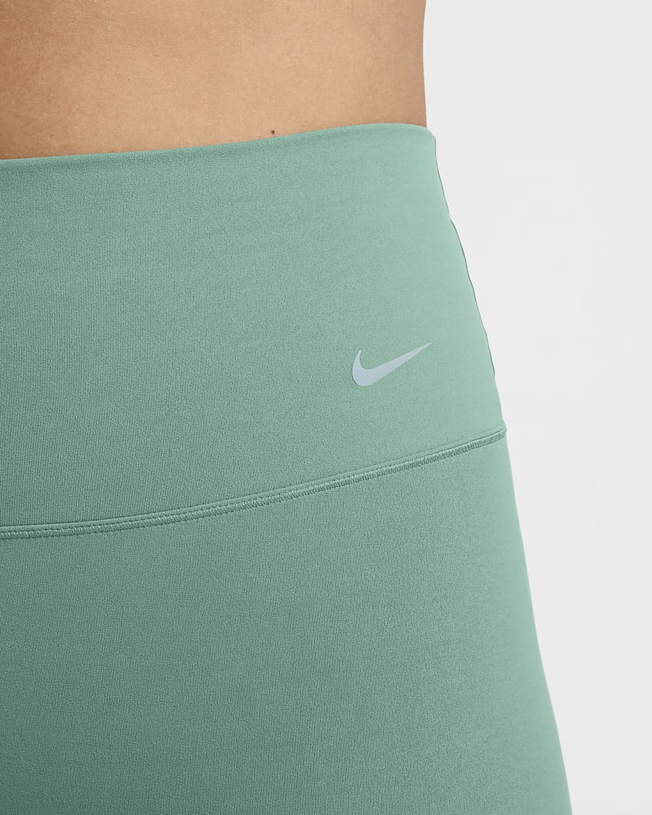 Nike Zenvy Hafif Destekli Yüksek Belli 20 cm Kadın Bisiklet Şortu - Bicoastal/Siyah