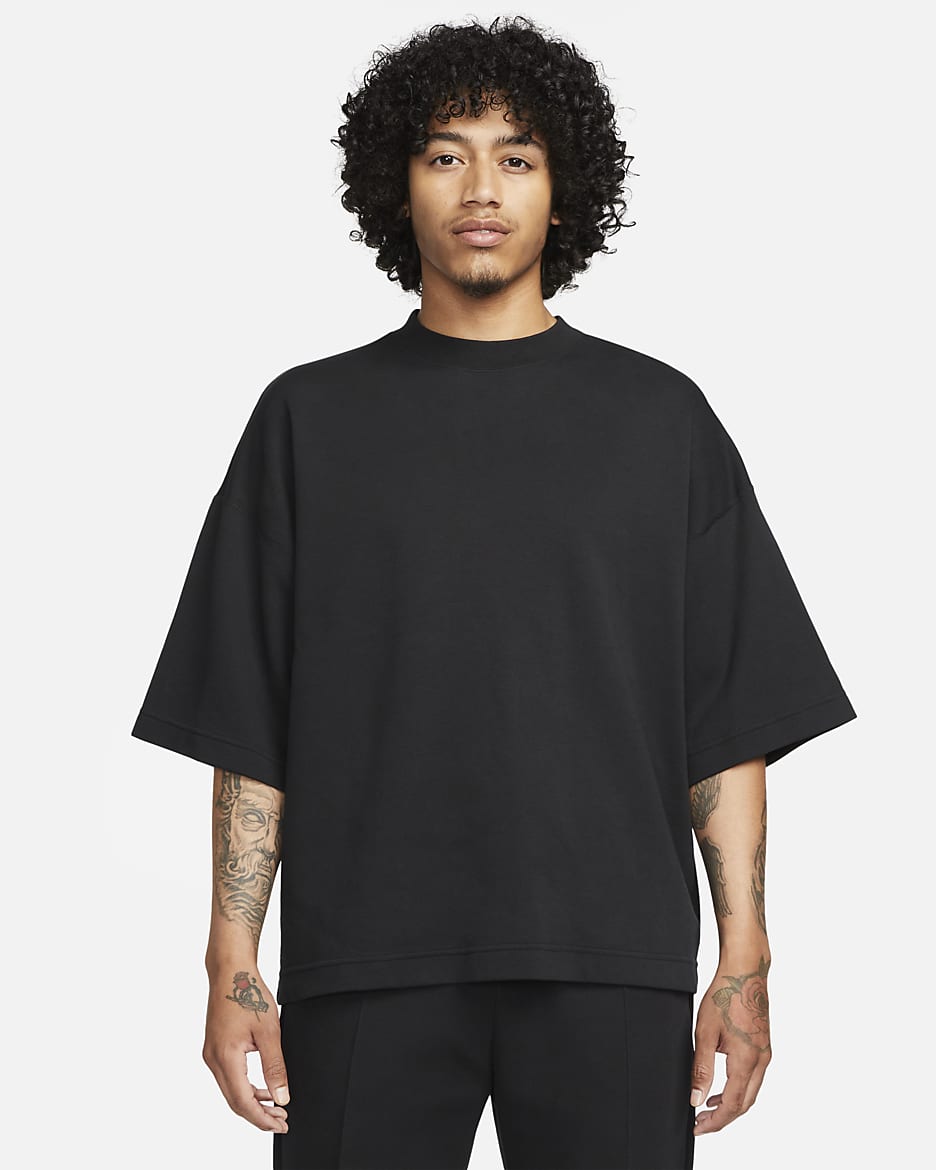 Nike Sportswear Tech Fleece Reimagined extragroßes Kurzarm-Sweatshirt für Herren - Schwarz/Schwarz