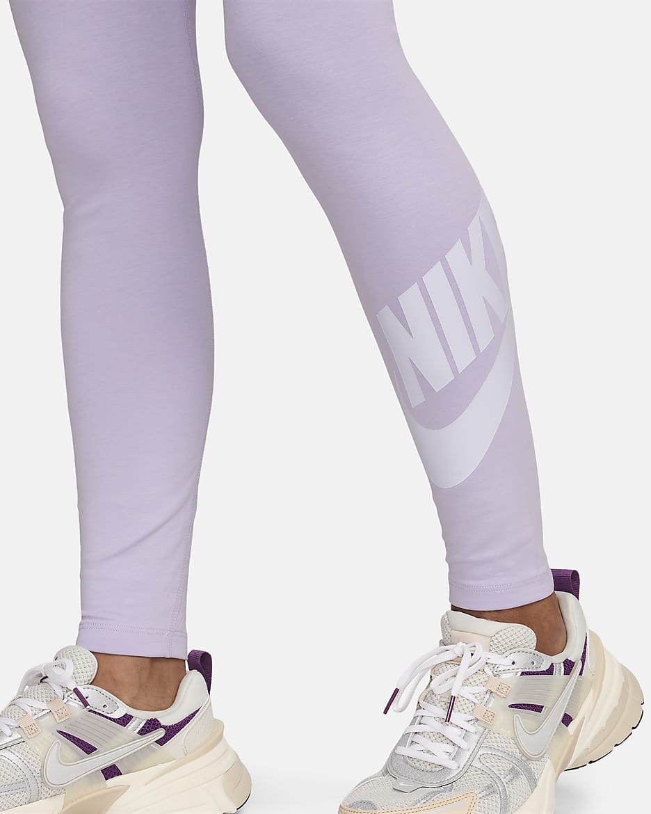 Leggings de cintura alta con gráficos para mujer Nike Sportswear Classics - Bruma violeta/Blanco