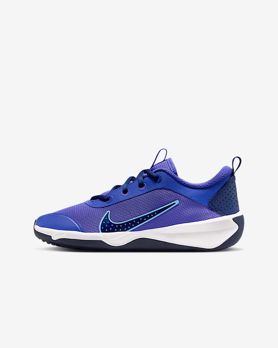 Nike Omni Multi-Court Older Kids' Indoor Court Shoes - Persian Violet/Blue Void/Volt/University Blue