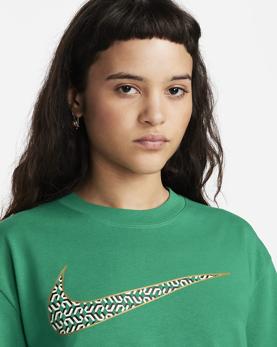 Nike Sportswear Women's Boxy T-Shirt - Malachite