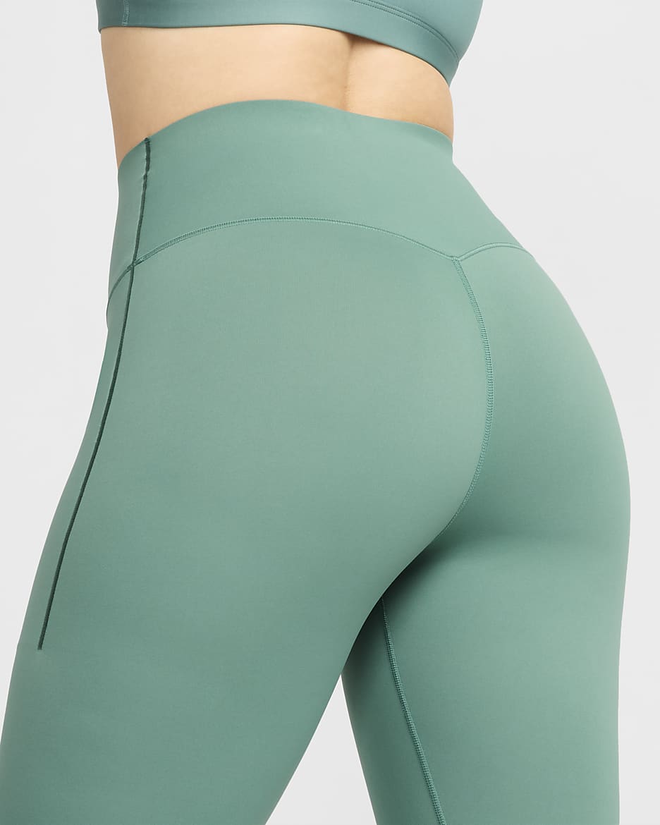 Leggings de 7/8 de tiro alto y sujeción media con bolsillos para mujer Nike Universa - De costa a costa