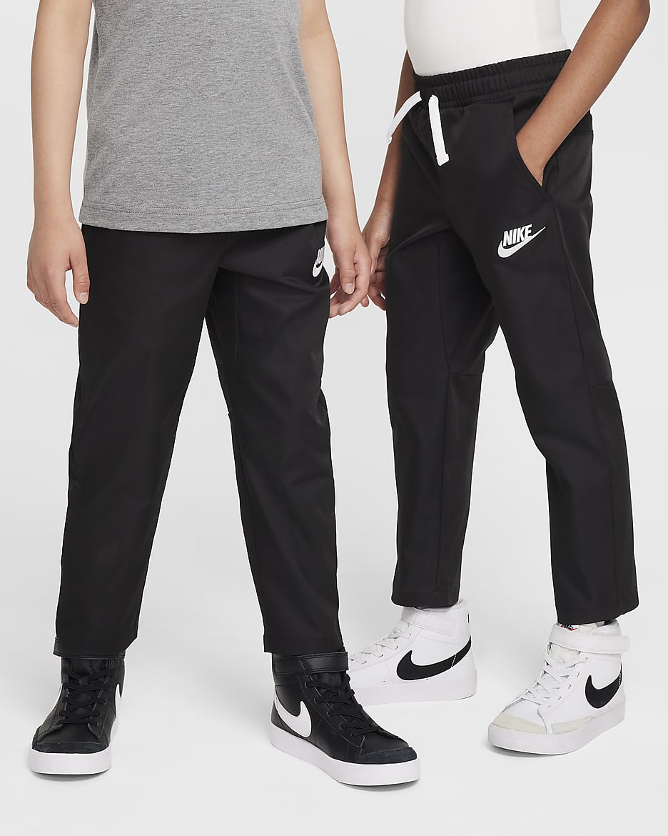 Pants de tejido Woven para niños talla pequeña Nike Dri-FIT - Negro