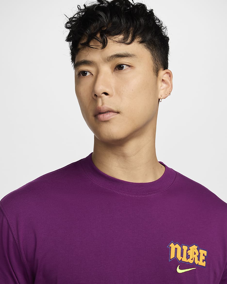 Nike Sportswear Men's Max90 T-Shirt - Viotech