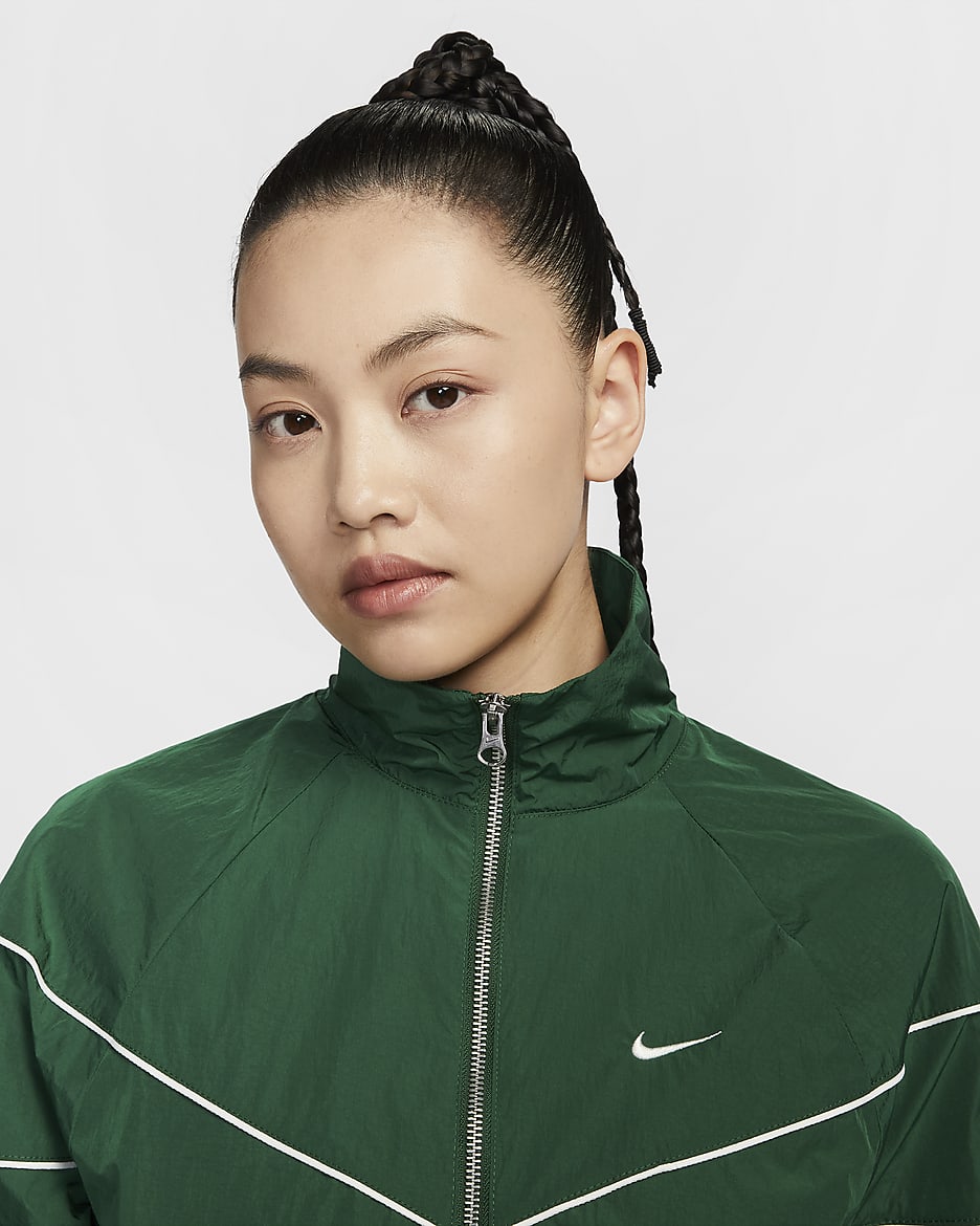 เสื้อแจ็คเก็ต UV แบบทอซิปยาวทรงหลวมผู้หญิง Nike Windrunner - Gorge Green/Sail