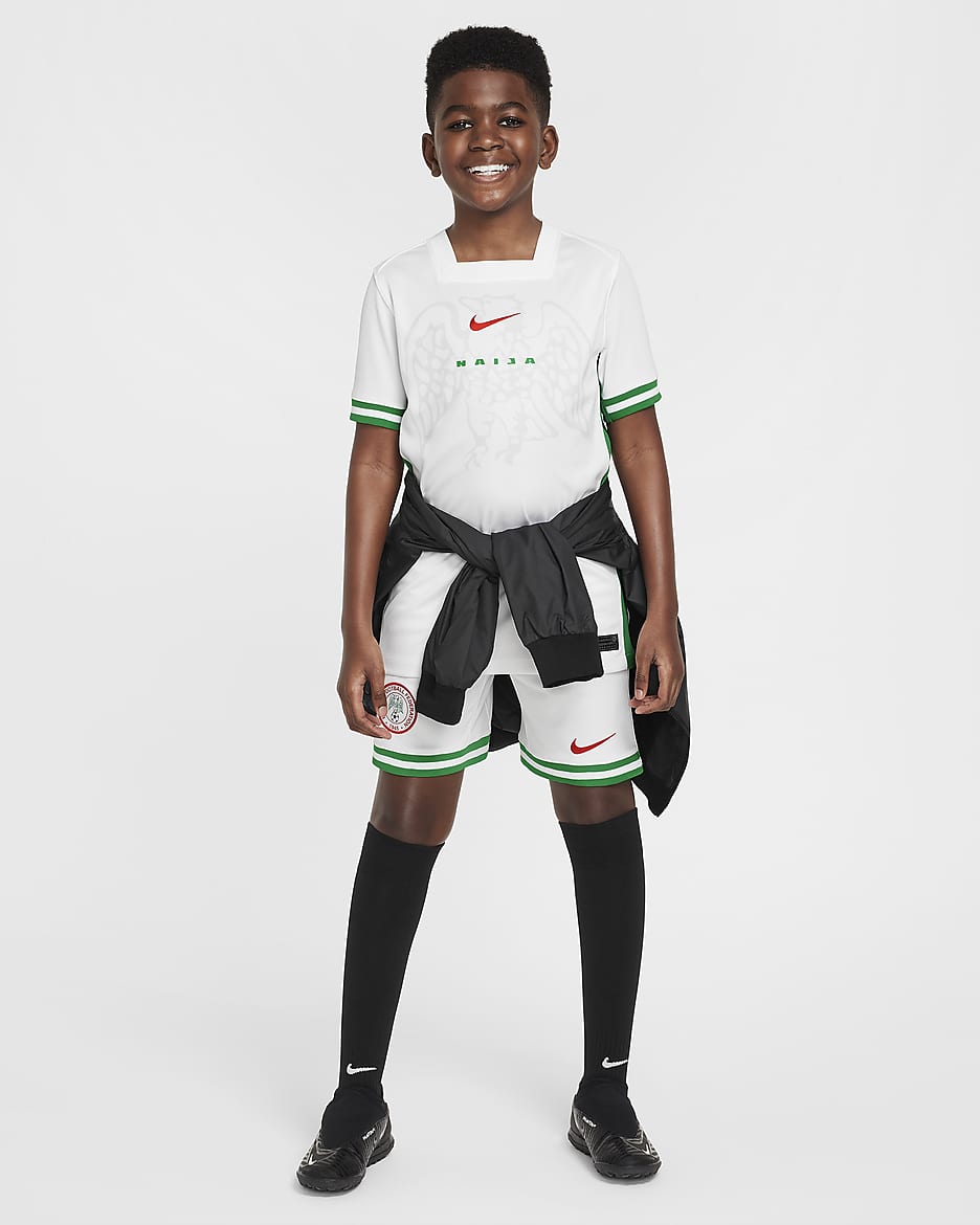 Nigeria 2024 Stadium Home Older Kids' Nike Dri-FIT Football Replica Shirt - White/Lucky Green/Challenge Red