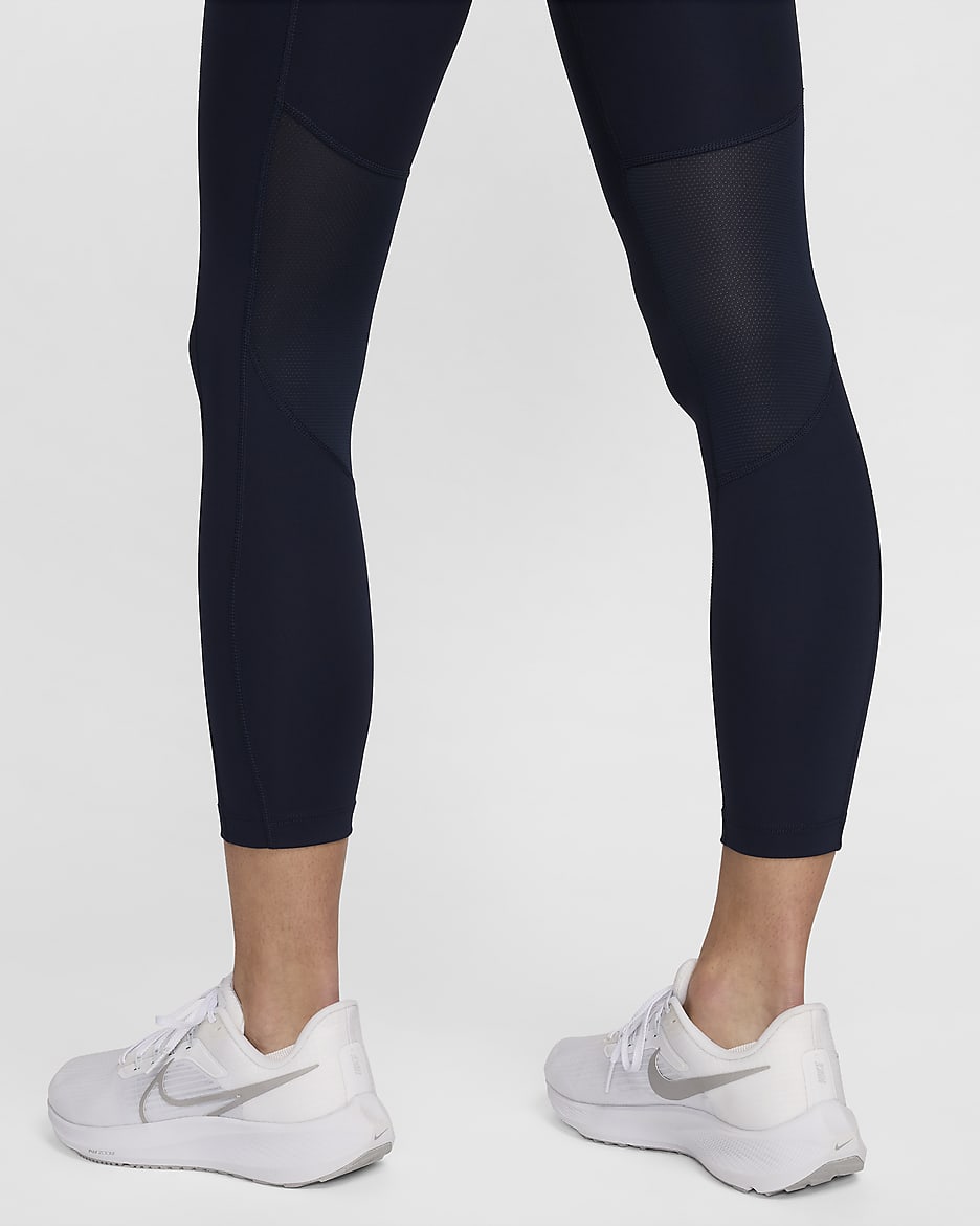 Löparleggings i 7/8-längd med medelhög midja och fickor Nike Fast för kvinnor - Obsidian/Vit