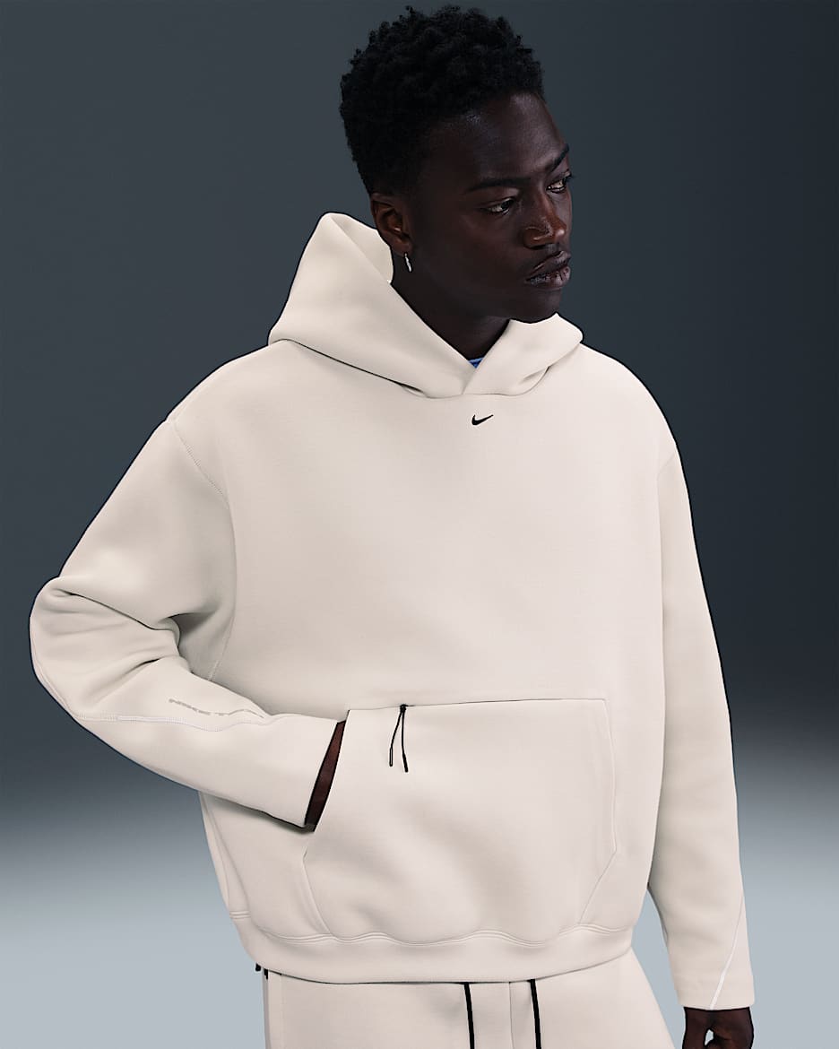 Nike Tech Men's Fleece Oversized Hoodie - Light Bone/Black