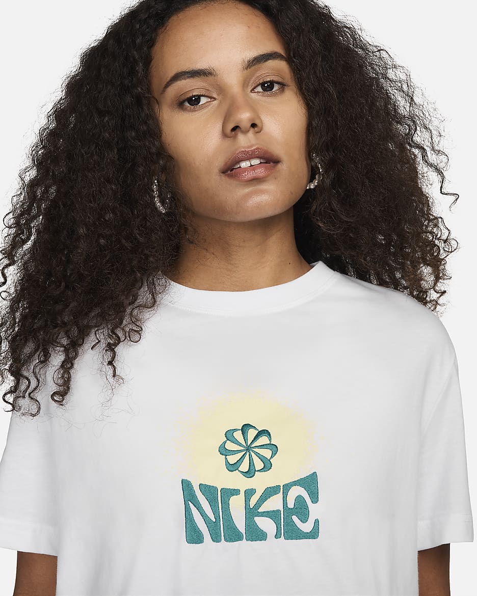 Nike Sportswear Women's T-Shirt - White