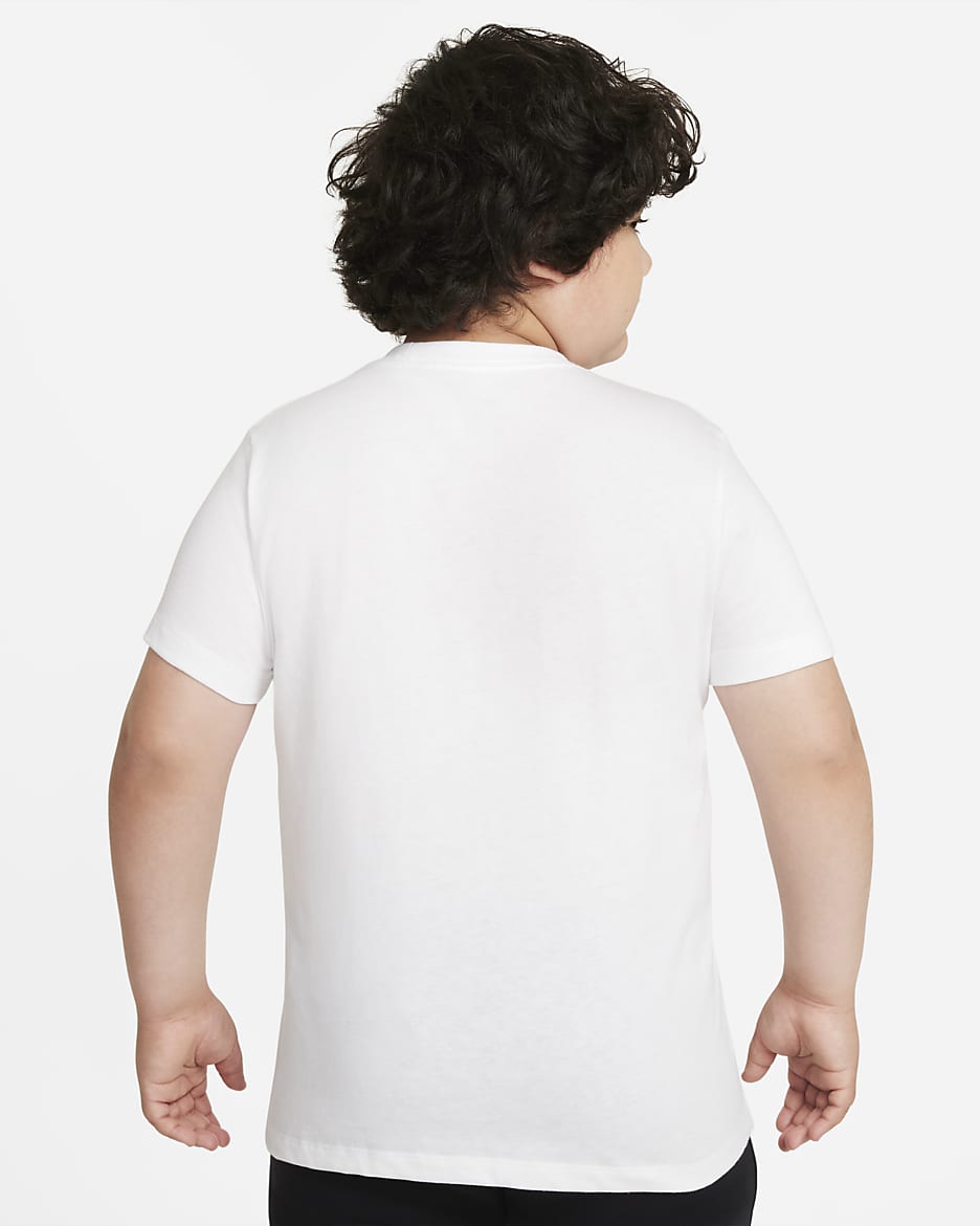 Nike Sportswear Big Kids' (Boys') T-Shirt (Extended Size) - White