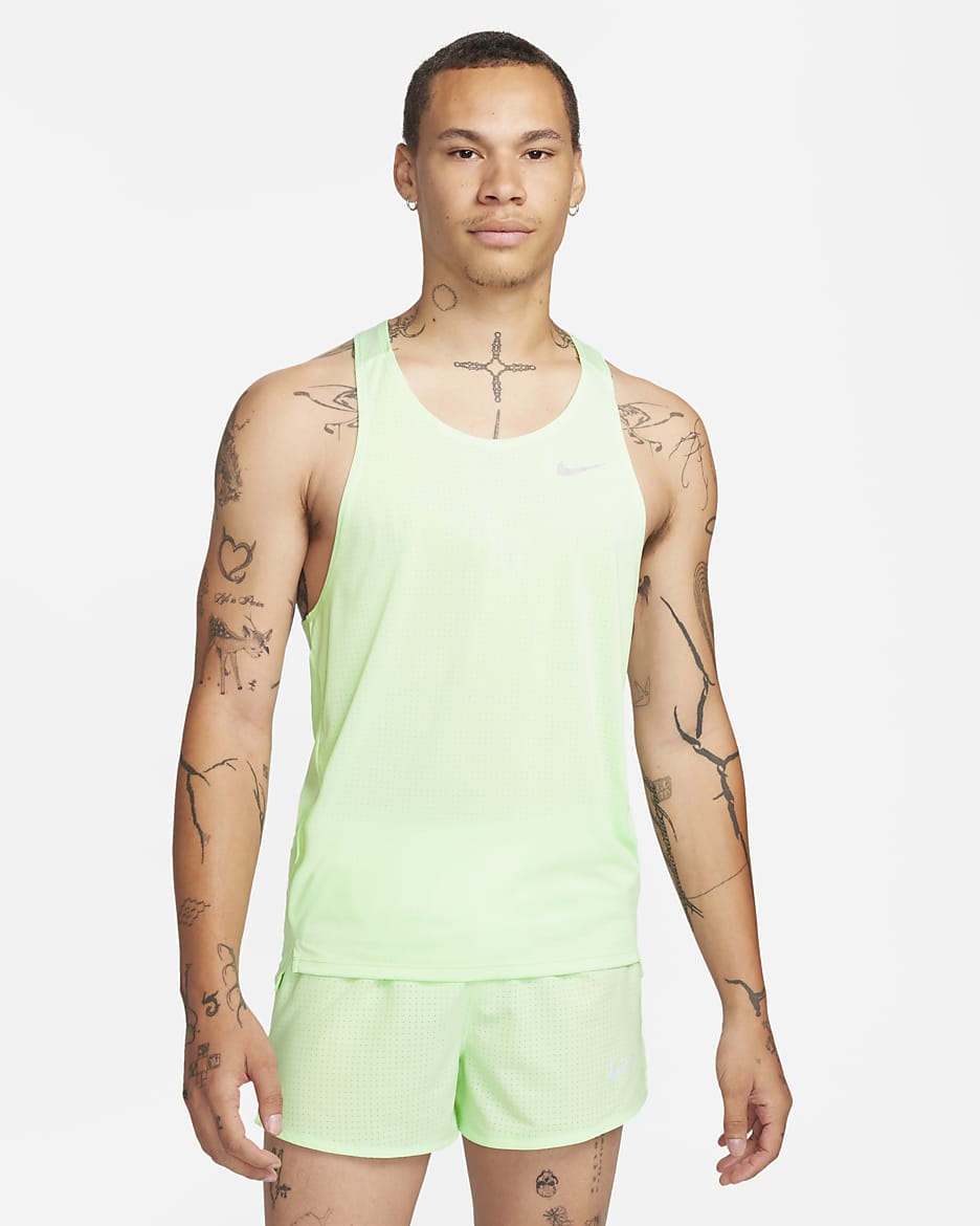 Nike Fast hardloopsinglet met Dri-FIT voor heren - Vapor Green