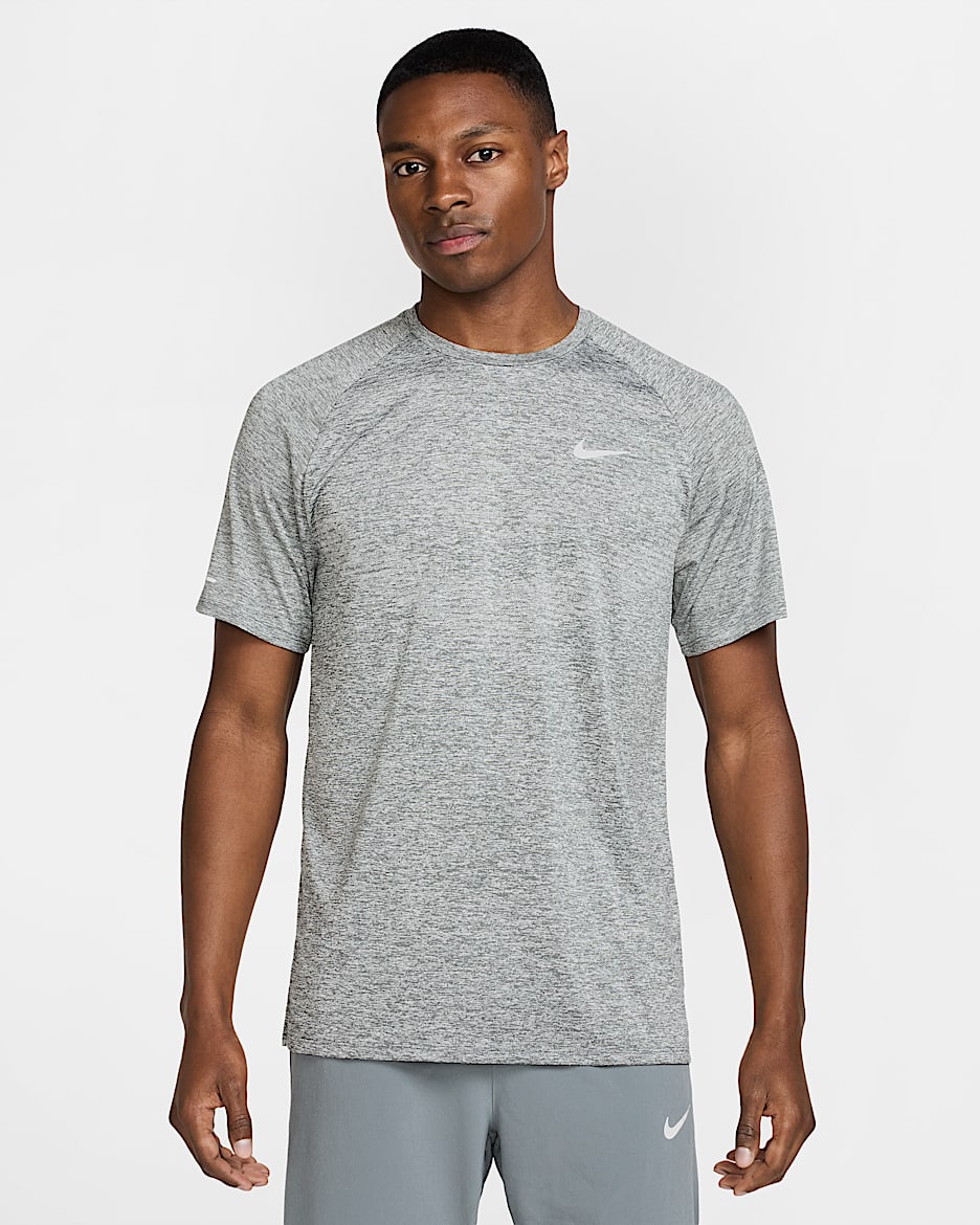 Nike Stride Men's Dri-FIT ADV Short-Sleeve Running Top - Smoke Grey/Heather