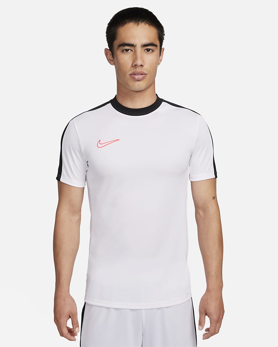 Nike Dri-FIT Academy 男款短袖足球上衣 - 白色/黑色/Bright Crimson