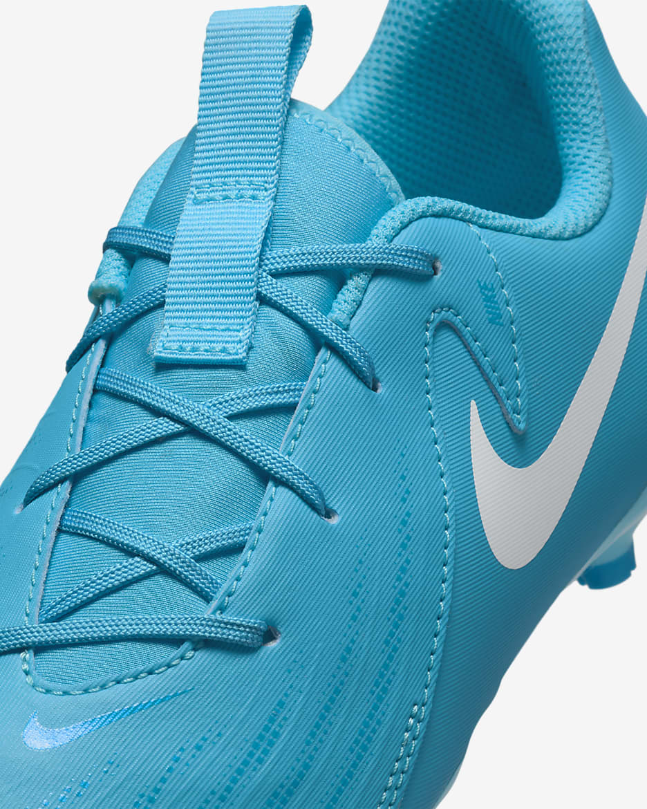 Nike Jr. Phantom GX 2 Academy MG Low-Top-Fußballschuh für jüngere/ältere Kinder - Blue Fury/Weiß