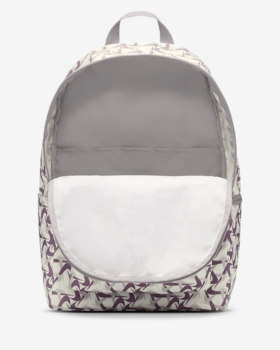 Batoh Nike Heritage (25 l) - Sail/Platinum Violet/Taupe Grey