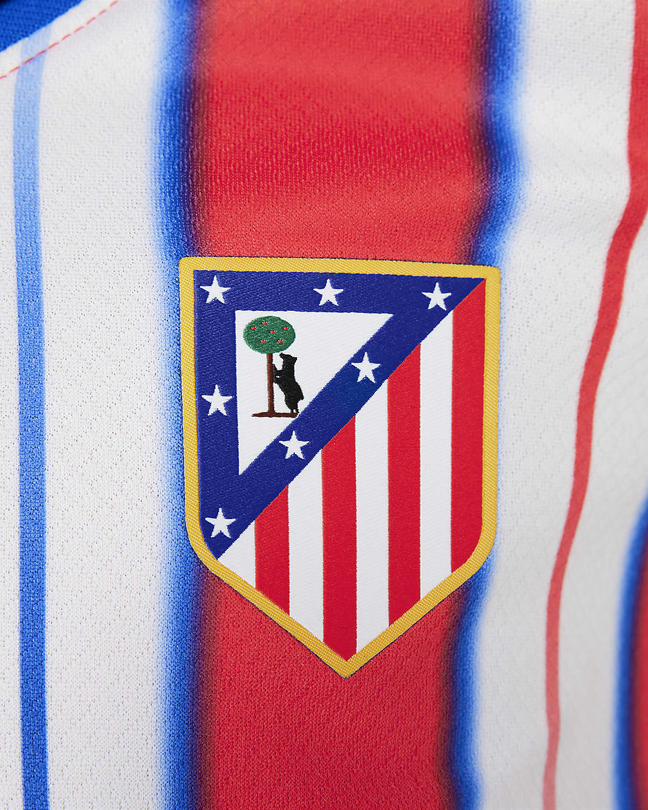 Primera equipación Stadium Atlético de Madrid 2024/25 Equipación de fútbol de tres piezas Replica Nike - Niño/a pequeño/a - Hyper Royal/Carmesí claro/Blanco