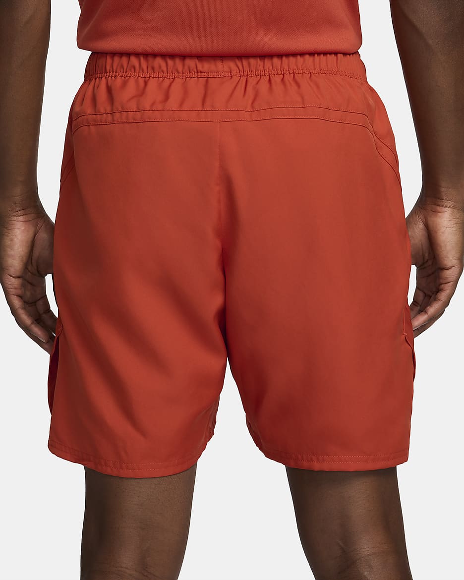 Shorts da tennis 18 cm Dri-FIT NikeCourt Victory – Uomo - Rust Factor/Bianco