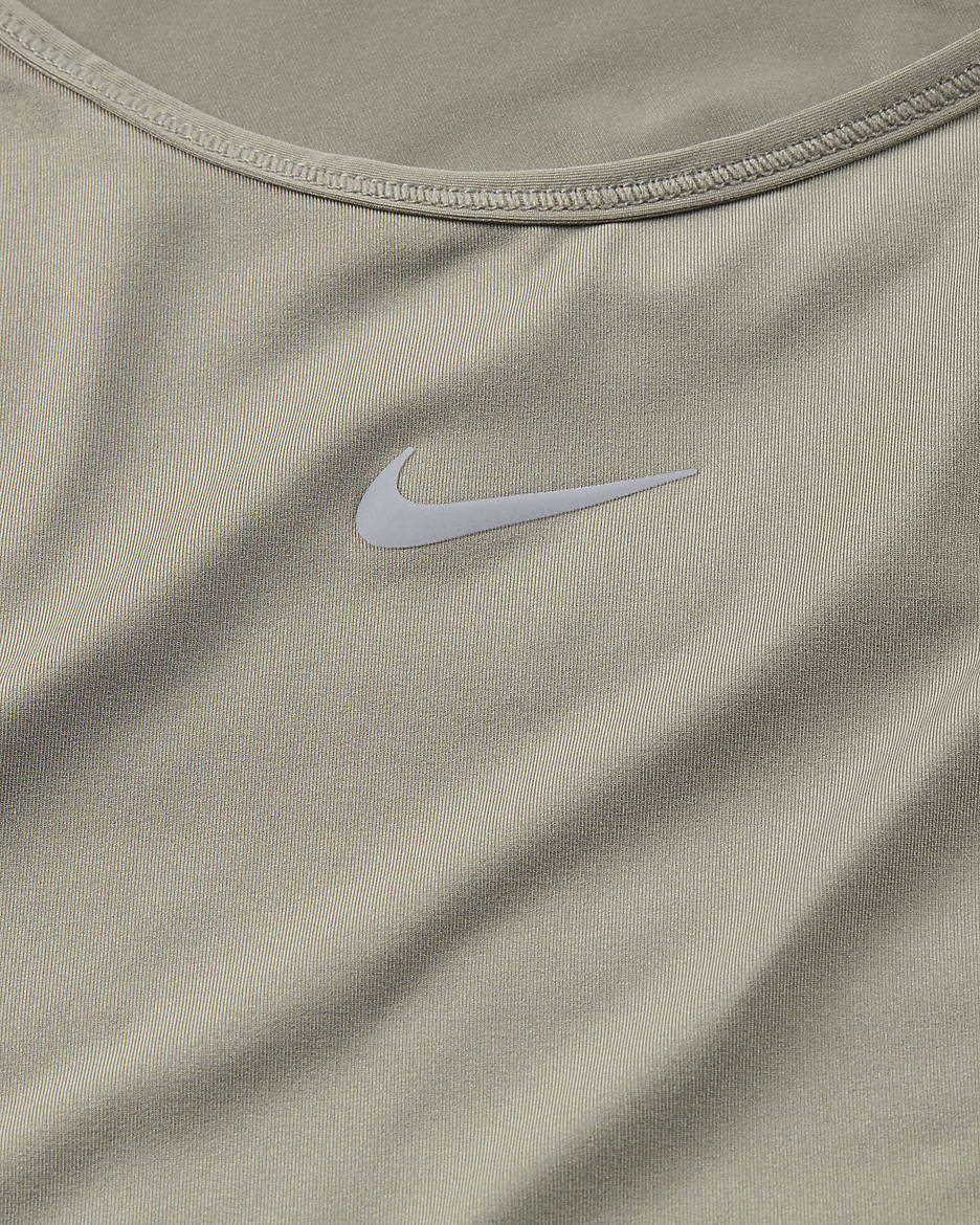 Haut court croisé à manches courtes Nike One Classic Dri-FIT pour femme - Light Army/Noir