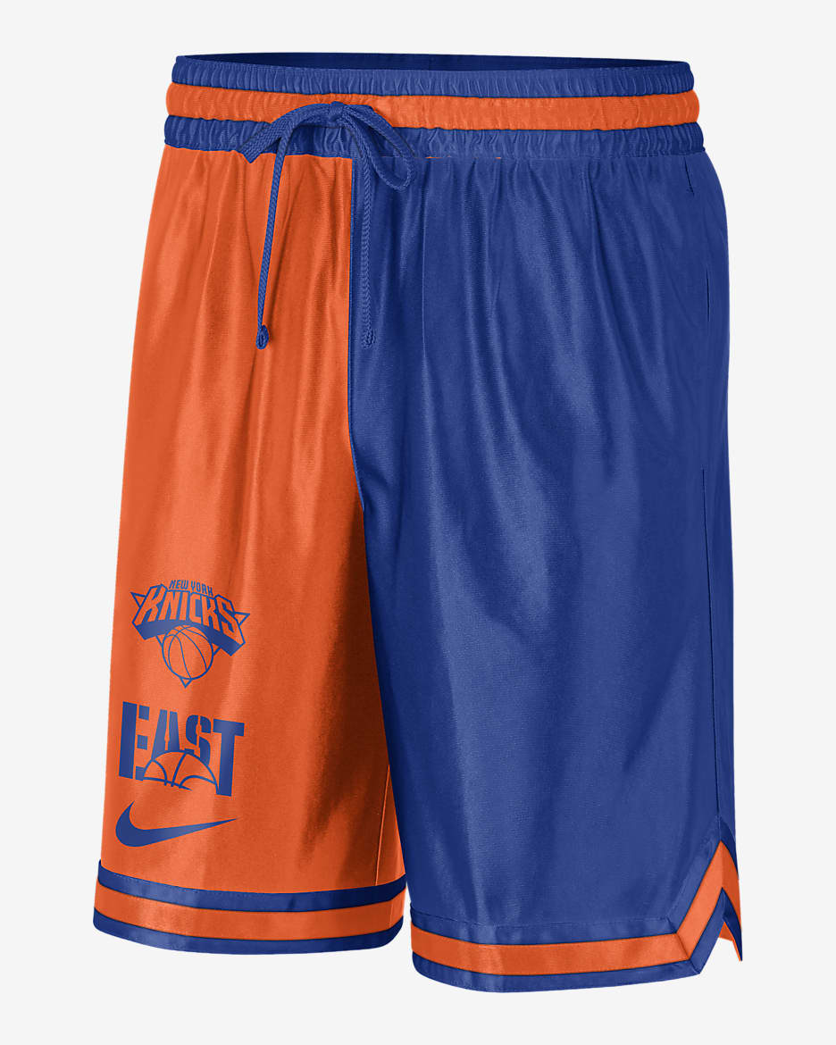 New York Knicks Courtside Men's Nike Dri-FIT NBA Graphic Shorts - Rush Blue/Brilliant Orange