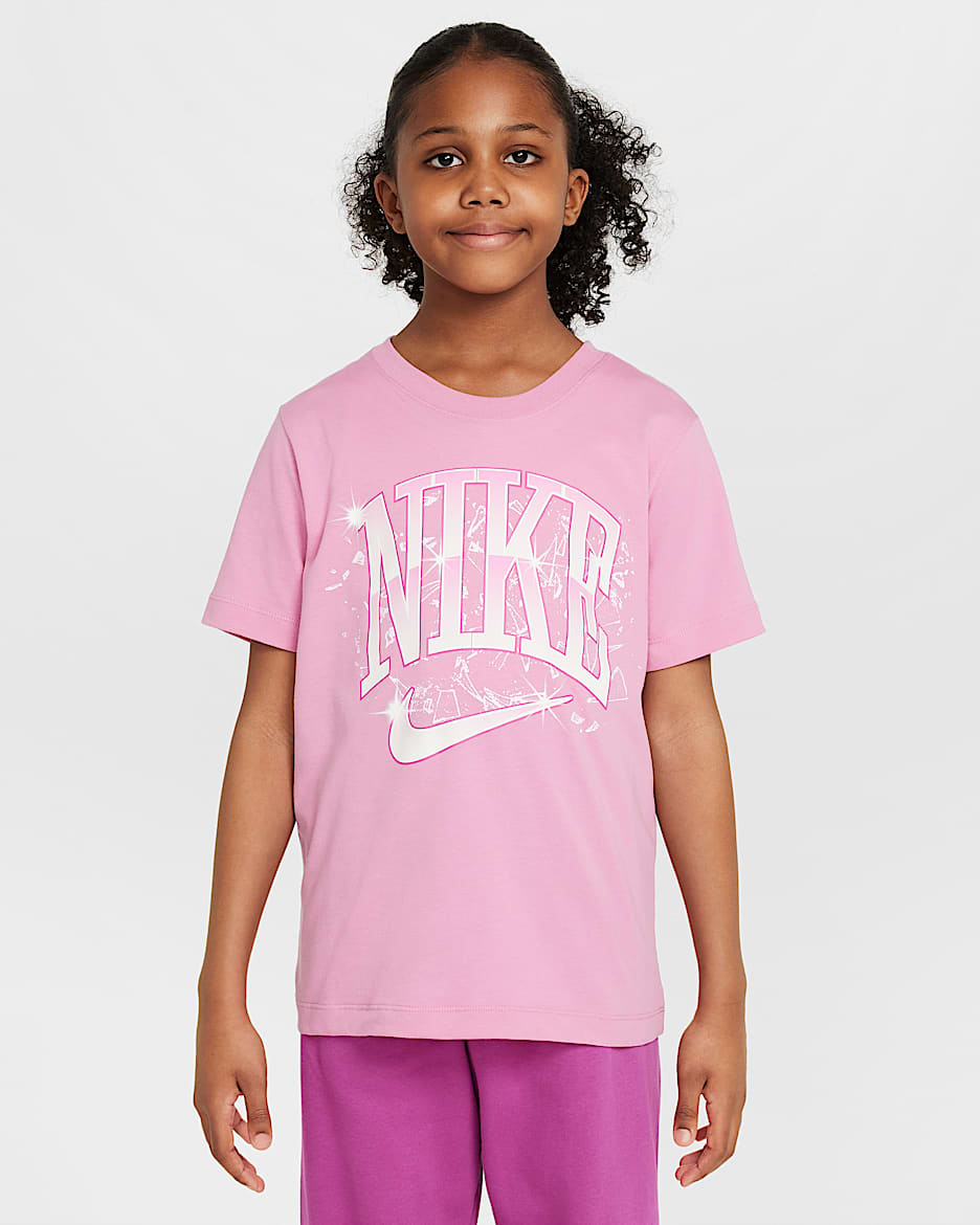 Playera para niños talla grande Nike Sportswear - Flamenco mágico