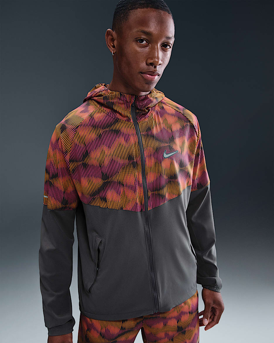 Nike Miler Men's Running Jacket - Iron Grey/Sundial/Playful Pink/Metallic Silver