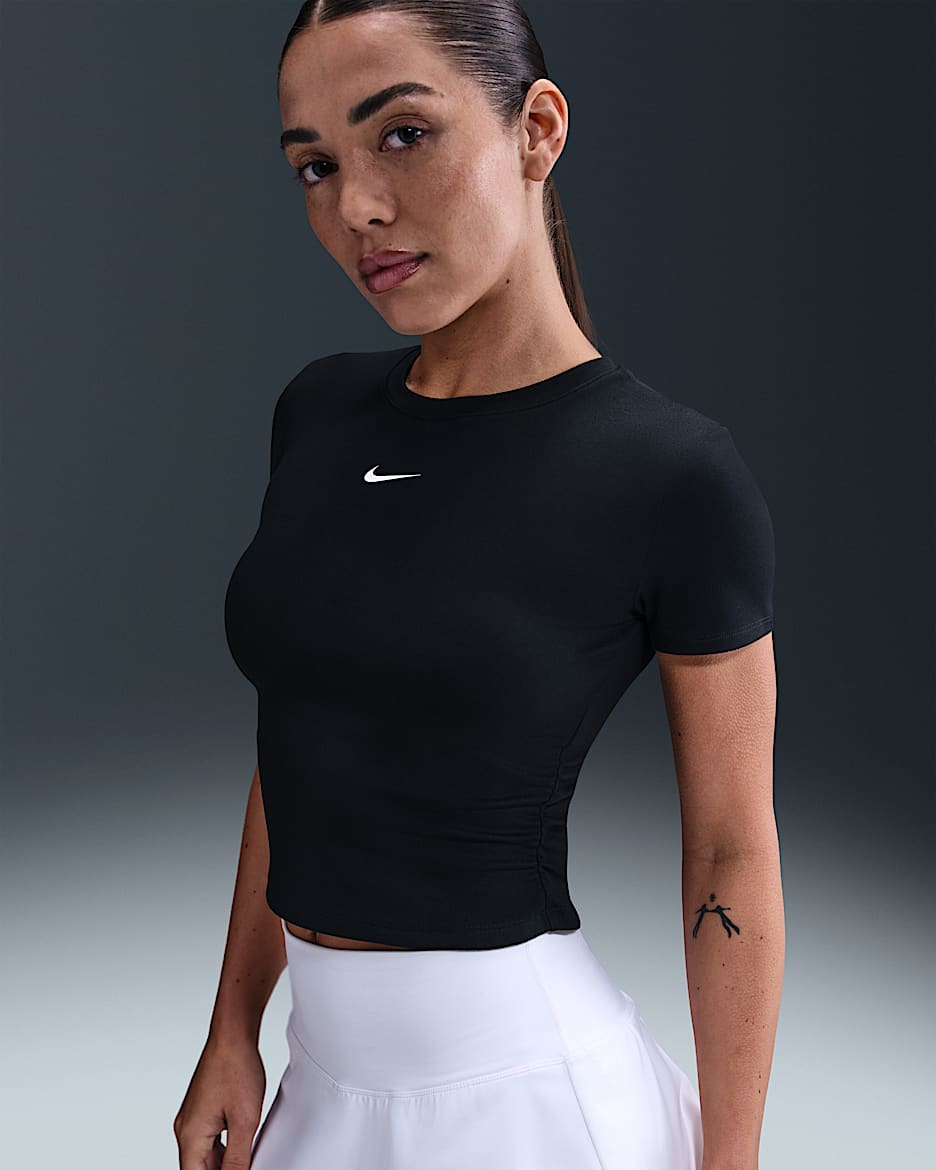 Nike One Women's Dri-FIT Short-Sleeve Top - Black/White