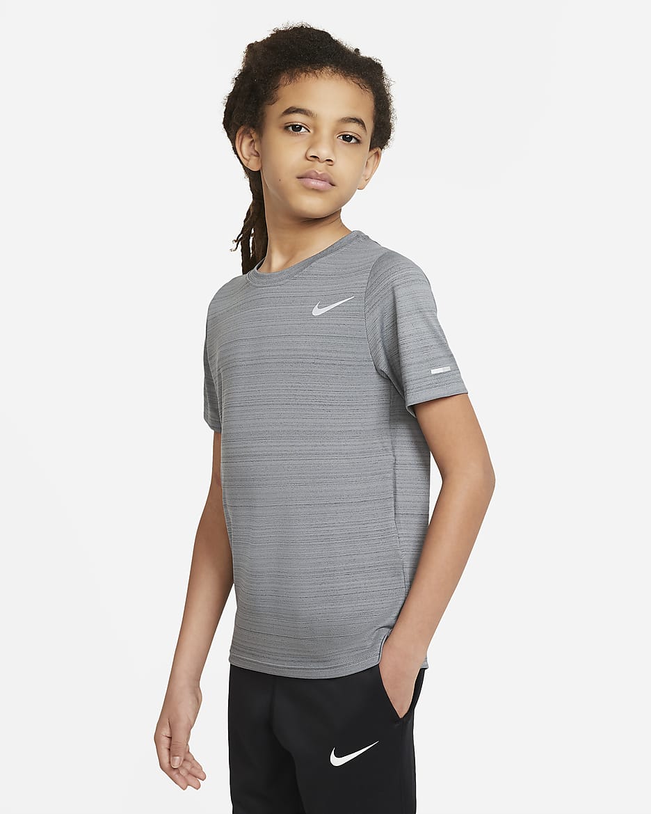 Nike Dri-FIT Miler edzőfelső nagyobb gyerekeknek (fiúknak) - Smoke Grey