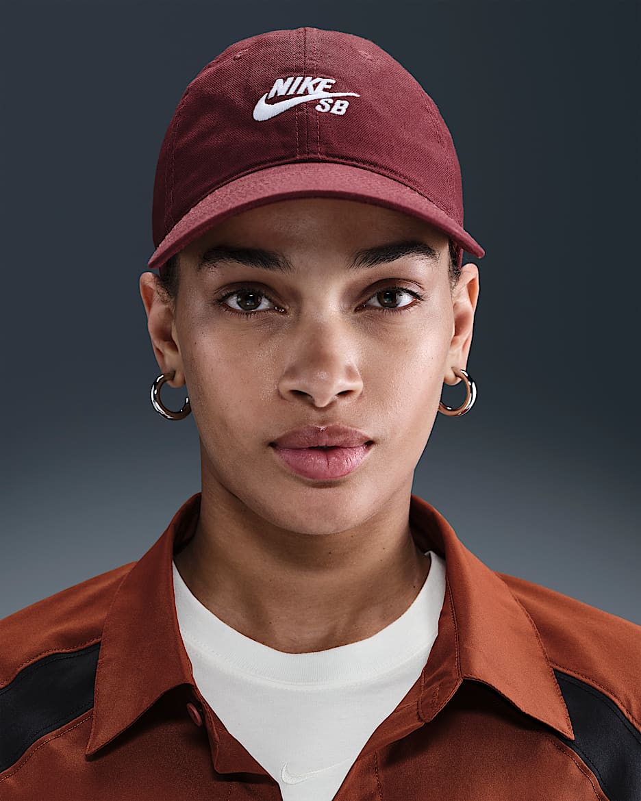 Nike SB Club Unstructured Skate Cap - Dark Team Red/White