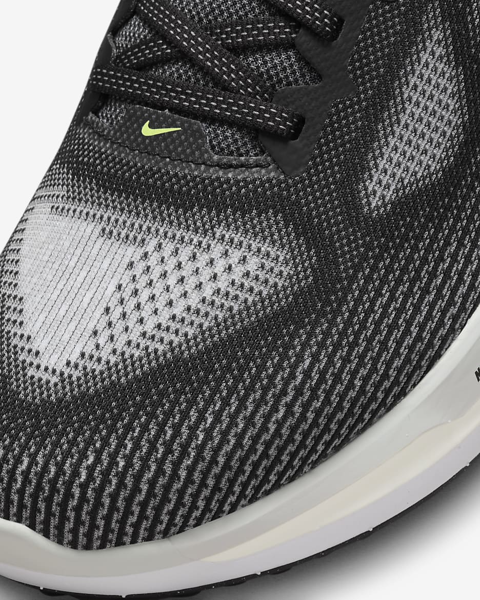 Nike Vomero 17 Men's Road Running Shoes - Black/Light Smoke Grey/White/Volt