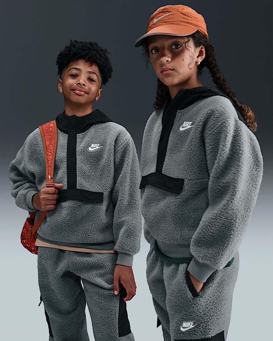 Nike Sportswear Club Fleece Older Kids' Loose 1/4-Zip Hoodie - Smoke Grey/Black/White