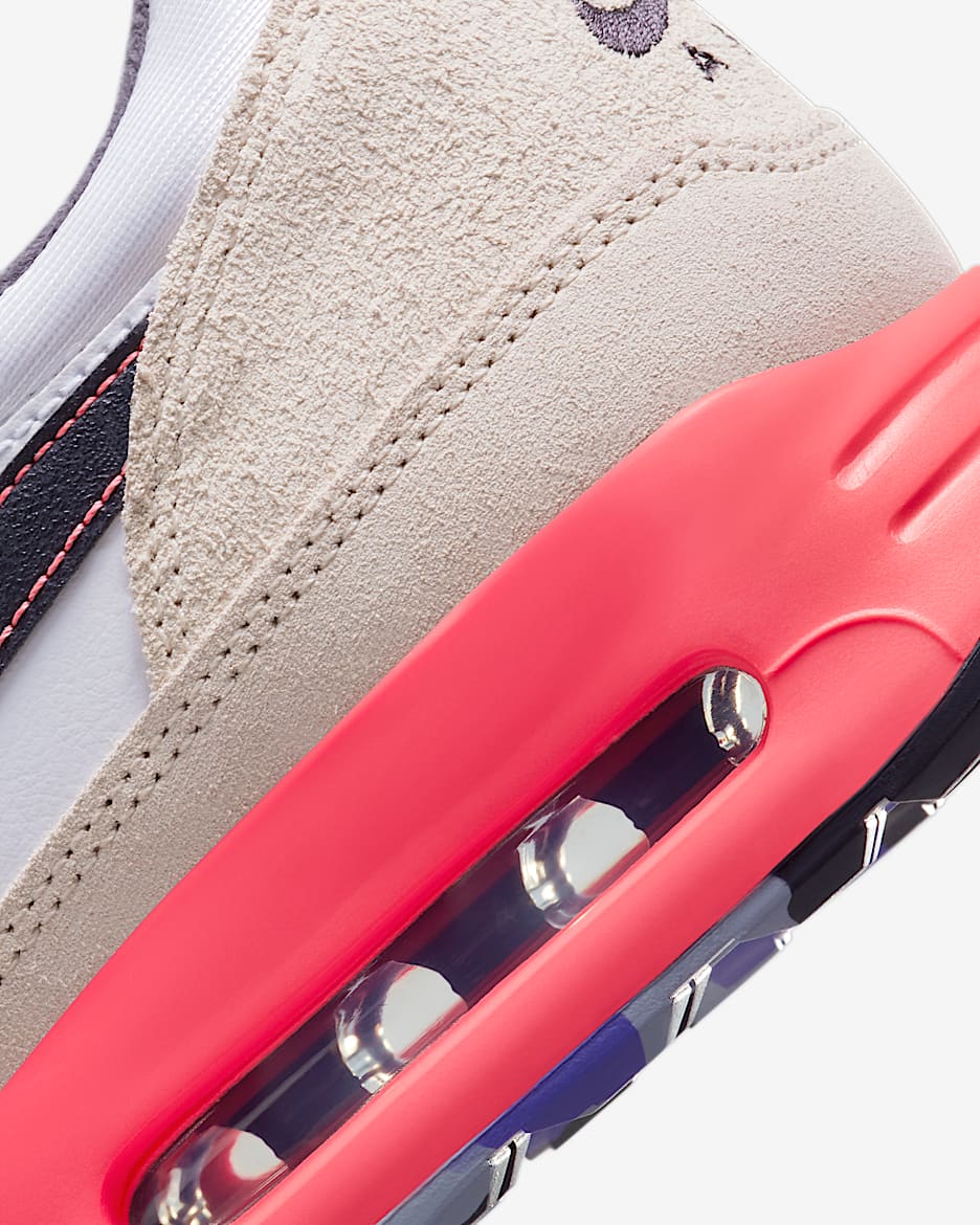 air max 1 g hot punch