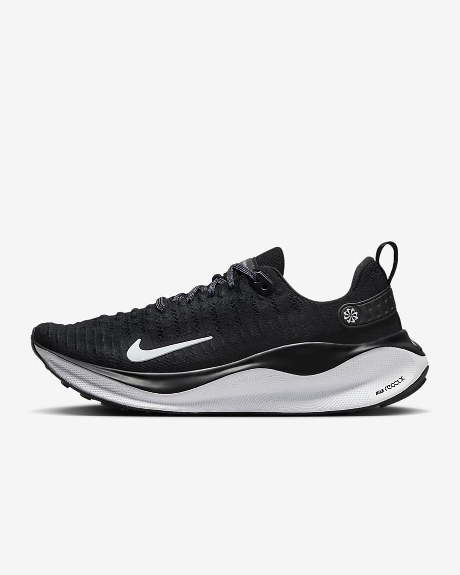 รองเท้าวิ่งโร้ดรันนิ่งผู้ชาย Nike InfinityRN 4 (หน้ากว้างพิเศษ) - ดำ/ขาว