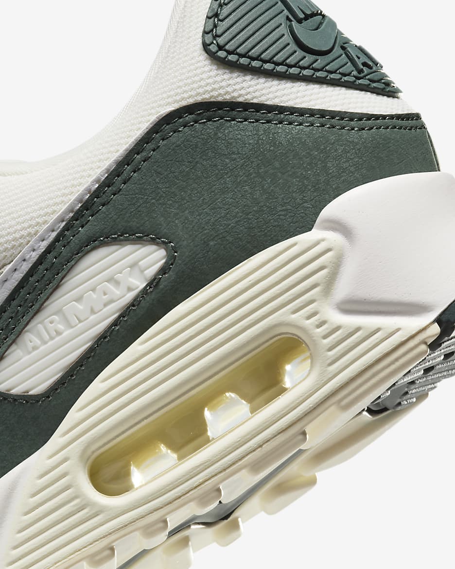 Nike Air Max 90-sko til kvinder - Sail/Vintage Green/Coconut Milk/hvid