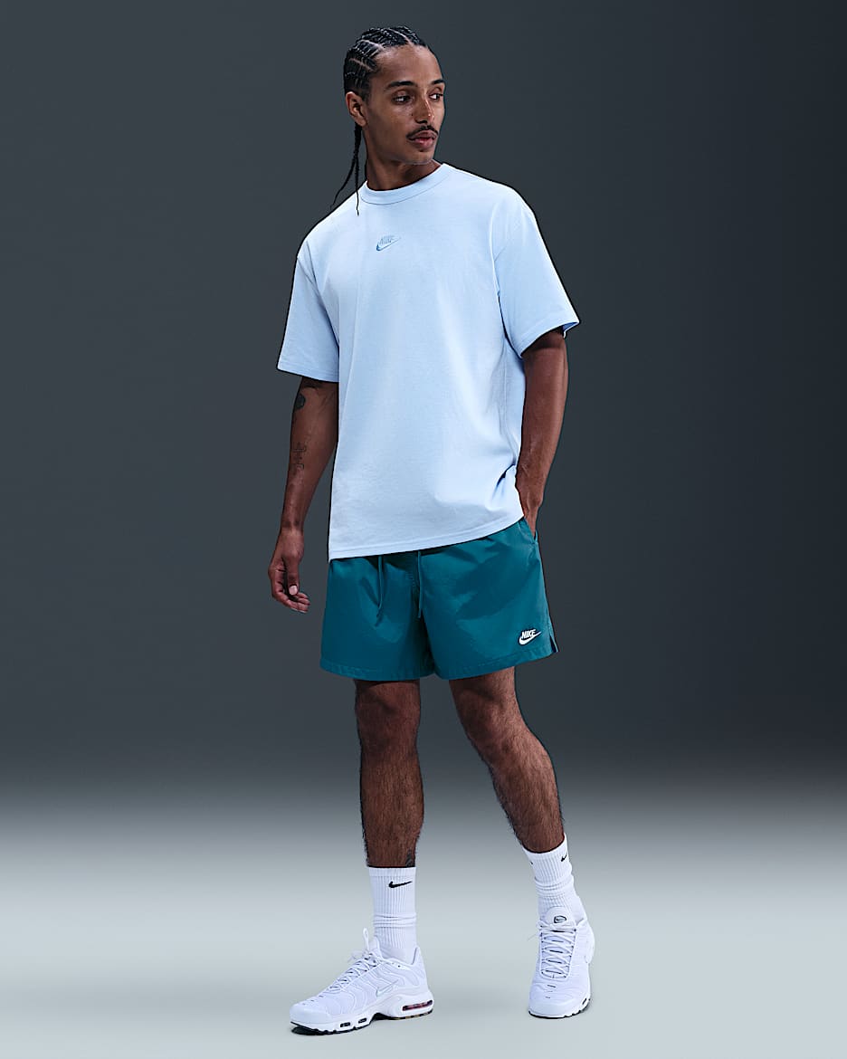 Nike Club Men's Woven Flow Shorts - Green Abyss/White