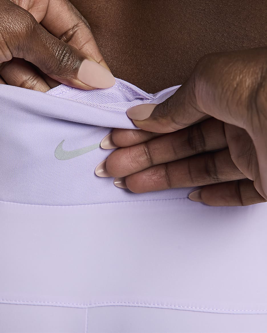 Nike Bliss treningsshorts med Dri-FIT, høyt liv og innershorts til dame (8 cm) - Lilac Bloom