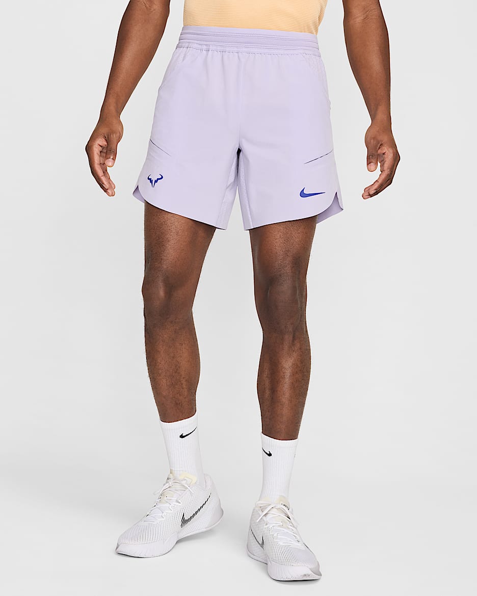 Shorts de tenis de 18 cm Nike Dri-FIT ADV para hombre Rafa - Hortensias/Noche intenso