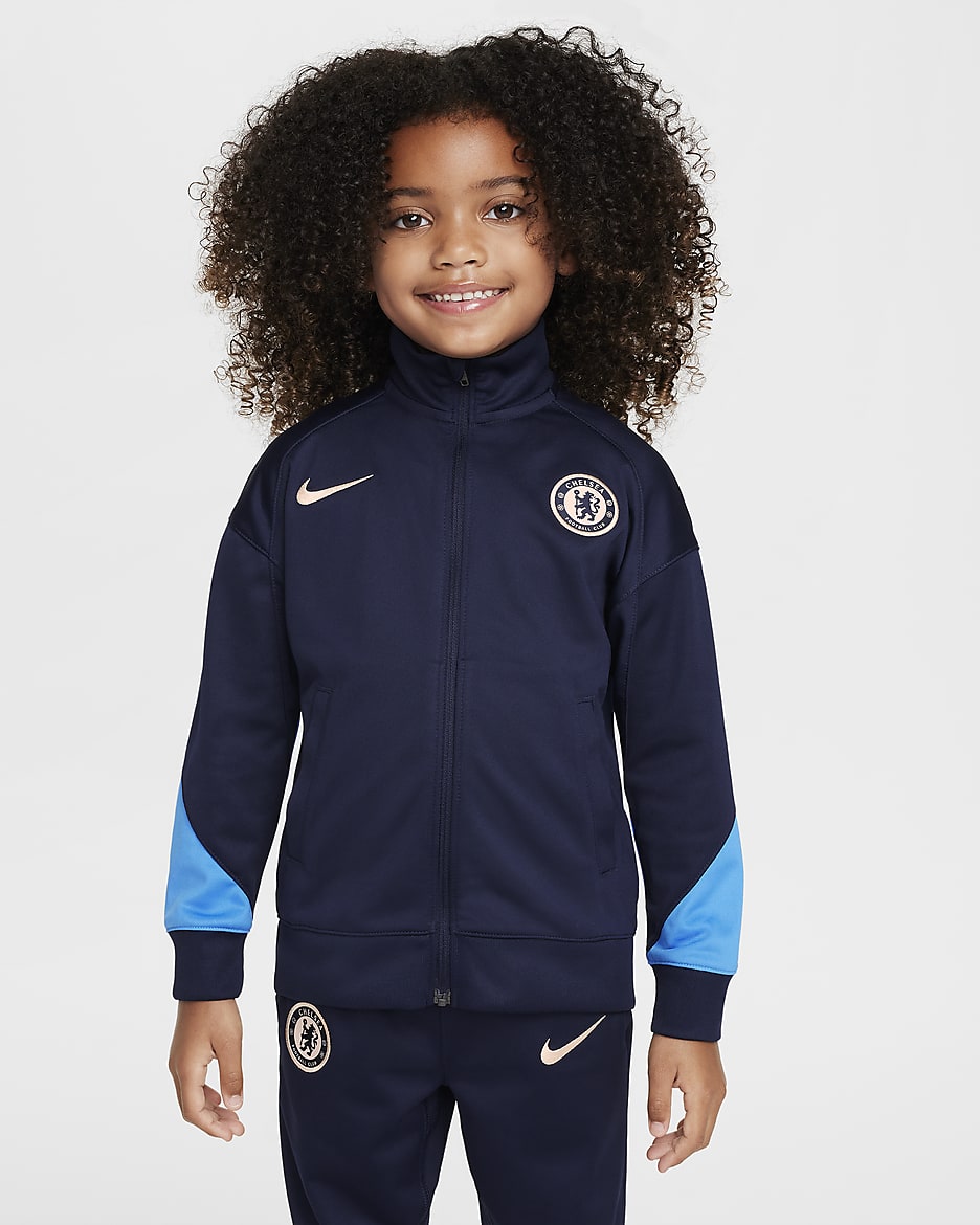 Chelsea FC Strike Nike Dri-FIT knit voetbaltrainingspak voor kleuters - Obsidian/Light Photo Blue/Guava Ice