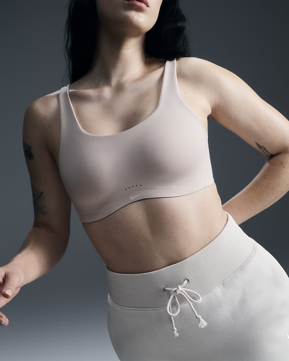 Bra deportivo de media sujeción con almohadillas para mujer Nike Alate Coverage - Beige partícula/Beige partícula/Arcilla empolvado