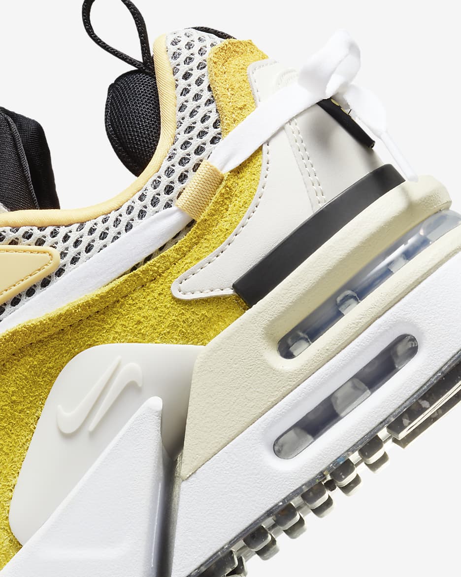 Nike Air Max Furyosa-sko til kvinder - Light Bone/Saturn Gold/Fossil/sort