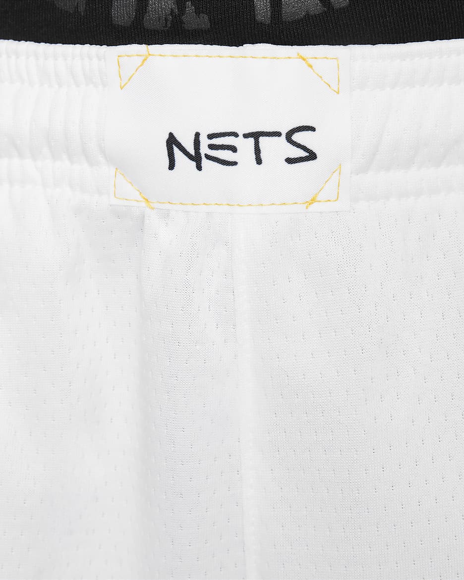 Brooklyn Nets Older Kids' Nike Dri-FIT NBA Swingman Shorts - White