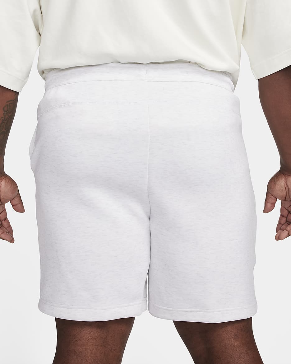 Nike Sportswear Tech Fleece Herrenshorts - Birch Heather/Schwarz