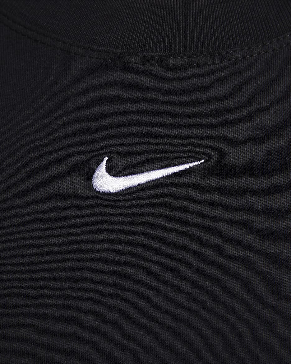 Nike Sportswear Essential-T-shirt til kvinder - sort/hvid