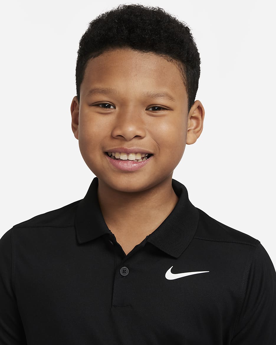 Nike Dri-FIT Victory golfskjorte for store barn (gutt) - Svart/Hvit