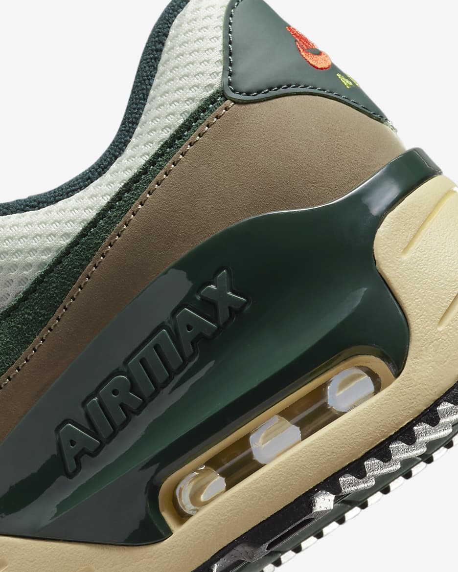 Nike Air Max SYSTM Men's Shoes - Sail/Pro Green/Khaki/Noble Green