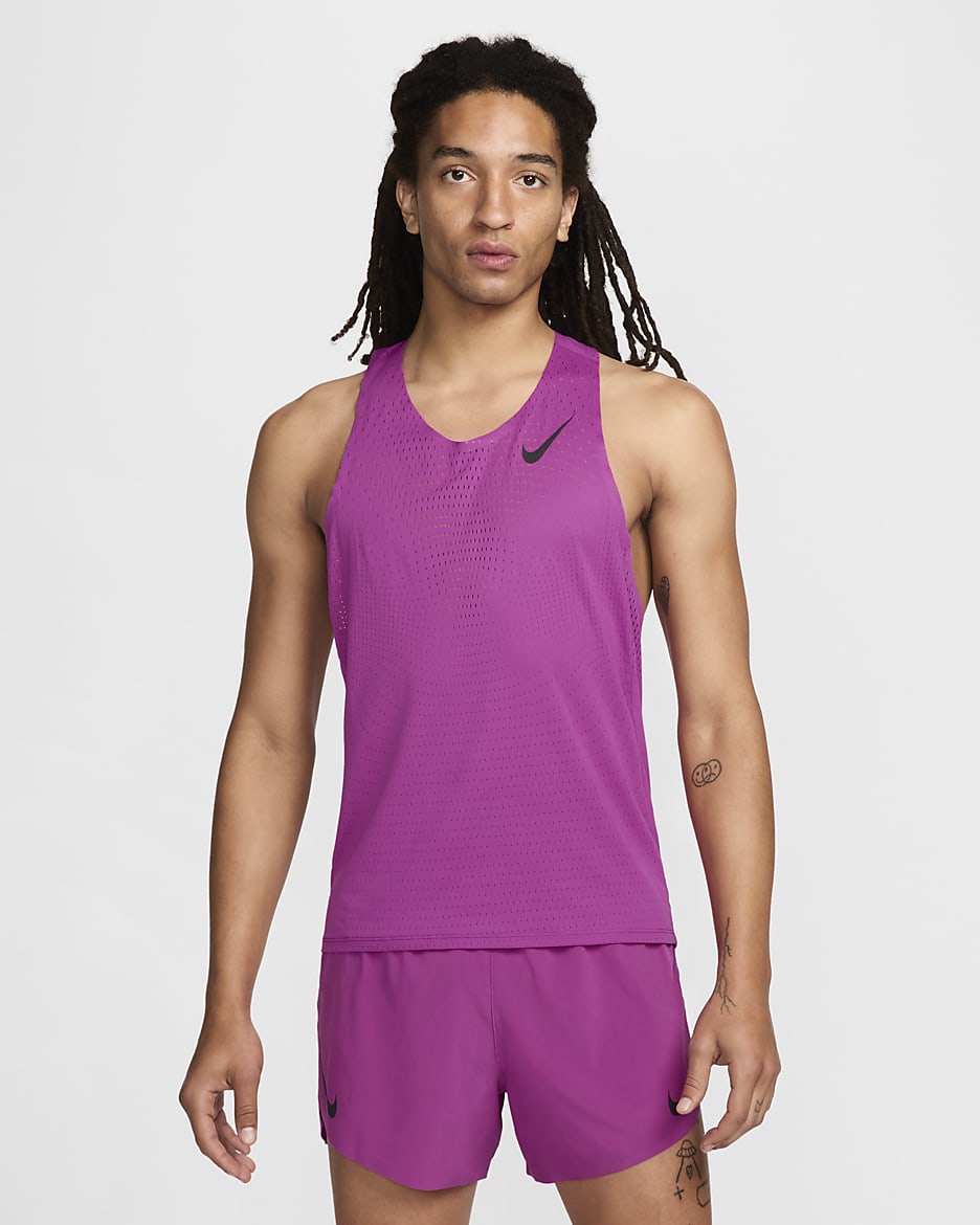 Nike AeroSwift Dri-FIT ADV-løbeundertrøje til mænd - Hot Fuchsia/sort