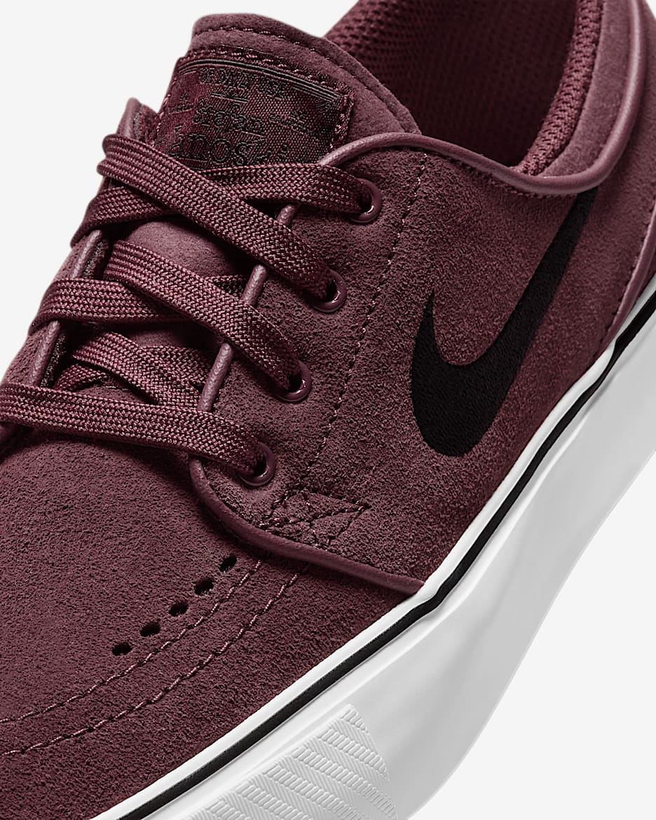Clearance nike sb stefan janoski uk on Sale Nike SB Stefan Janoski Older Kids Skate Shoe. Nike UK