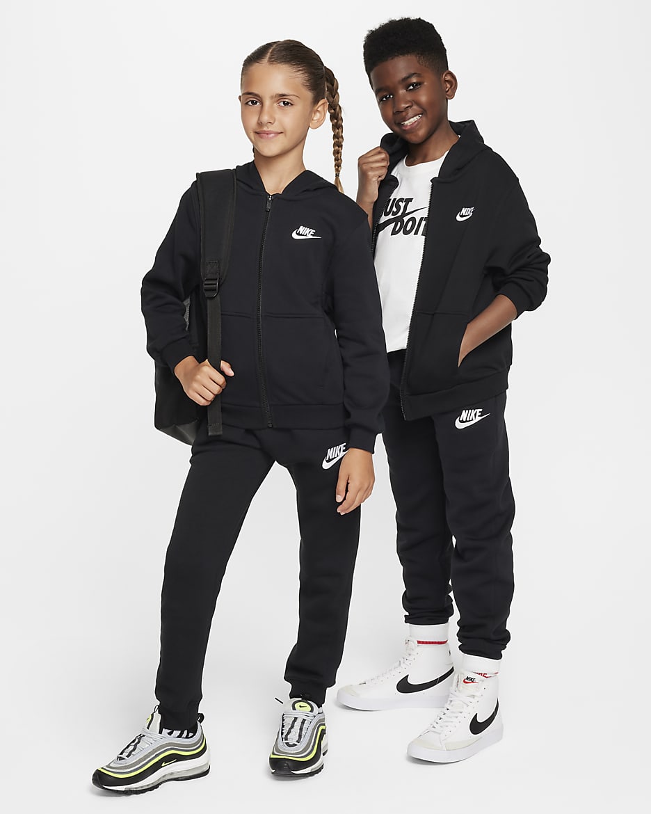 Nike Club Fleece Older Kids' French Terry Full-Zip Hoodie - Black/White